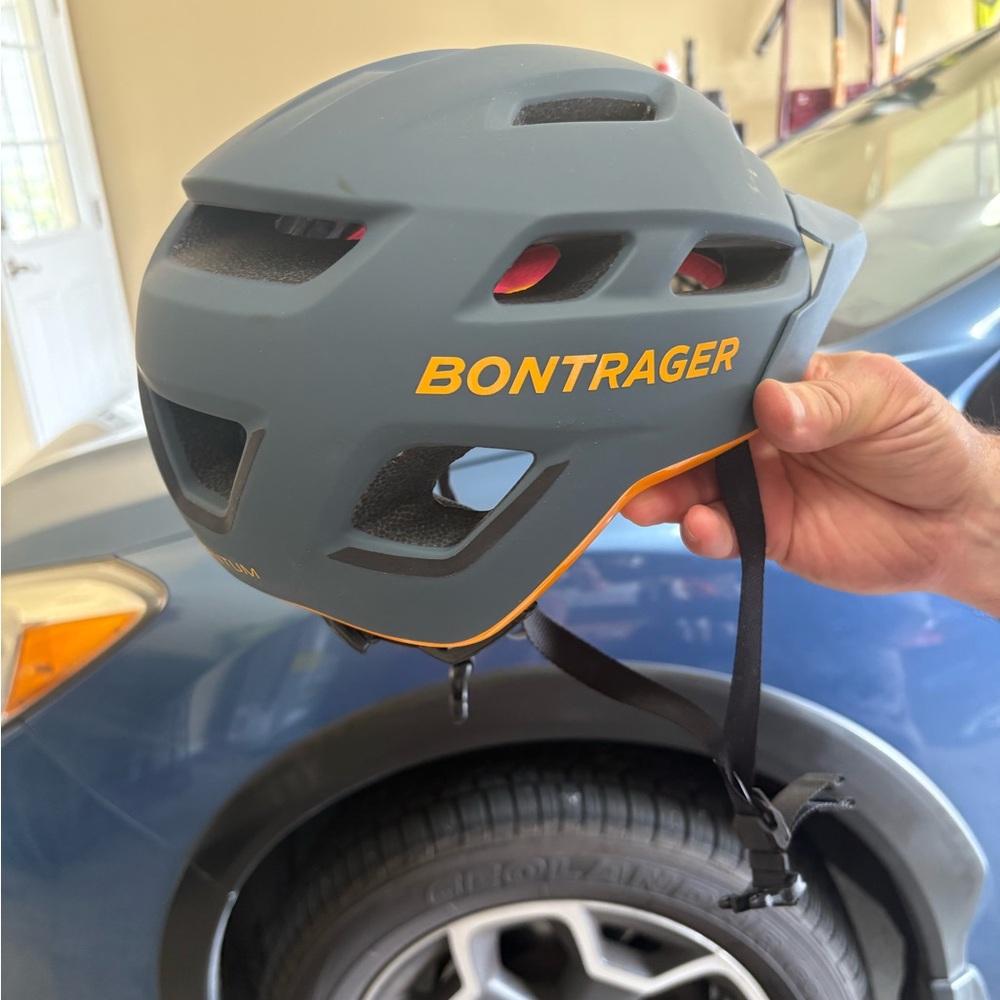 Bontrager Quantum MIPS Bike Helmet